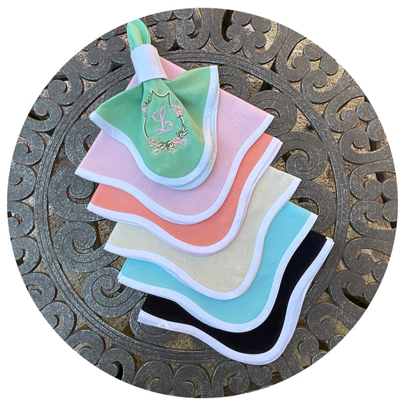 Linen Blend Scalloped Napkins with White Trim
